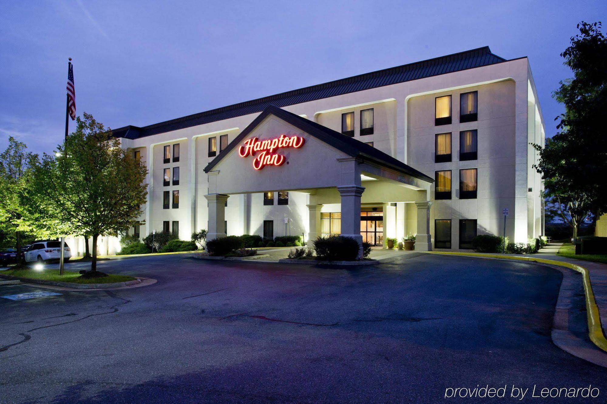 Hampton Inn Уинчестър Екстериор снимка